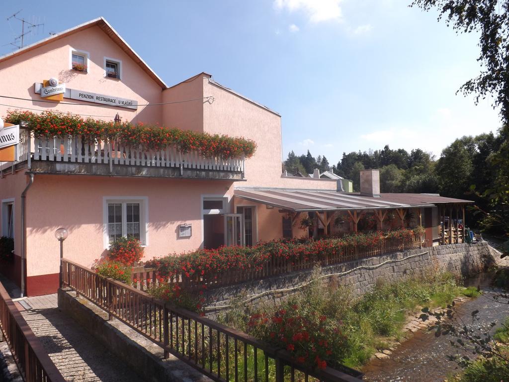 Pension U Vlasku Karlsbad Exteriör bild